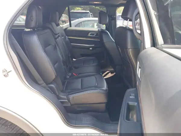 1FM5K8F86GGB00158 2016 FORD EXPLORER - Image 8