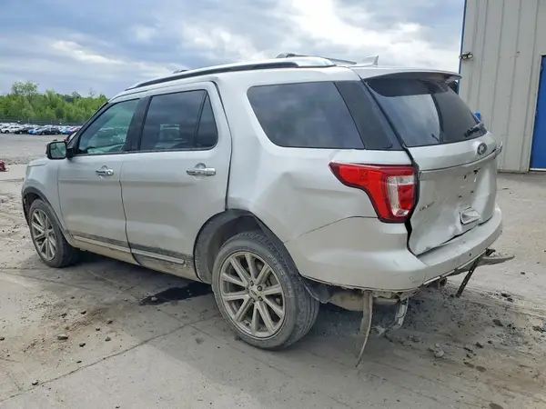 1FM5K8F86GGC23751 2016 FORD EXPLORER - Image 2