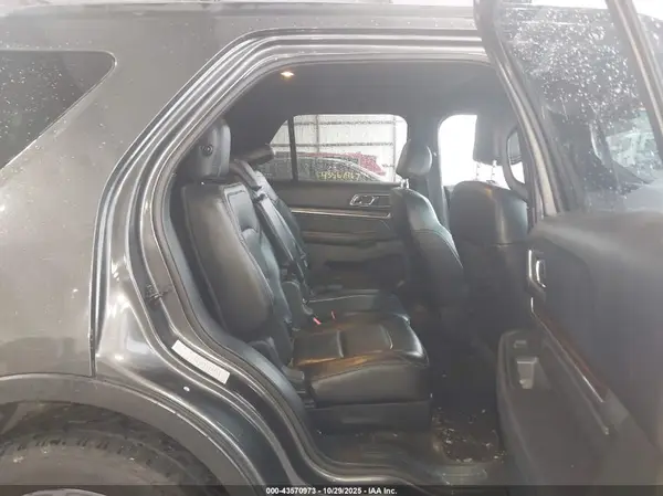 1FM5K8F86HGA18268 2017 FORD EXPLORER - Image 8