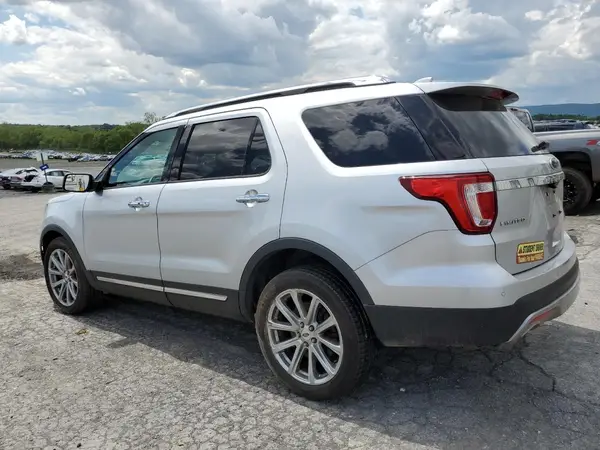 1FM5K8F86HGC68285 2017 FORD EXPLORER - Image 2
