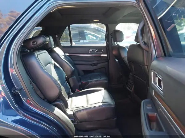 1FM5K8F86HGD80147 2017 FORD EXPLORER - Image 8