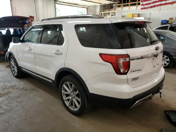 1FM5K8F86HGE37995 2017 FORD EXPLORER - Image 2