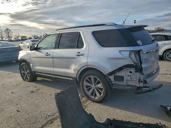 1FM5K8F86JGA85569 2018 FORD EXPLORER - Image 2