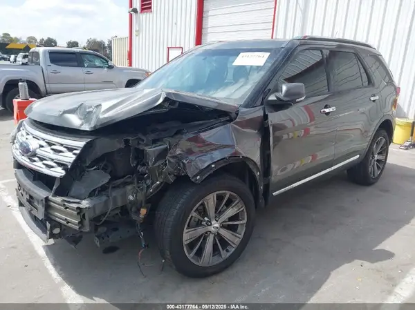 1FM5K8F86JGB10518 2018 FORD EXPLORER - Image 2