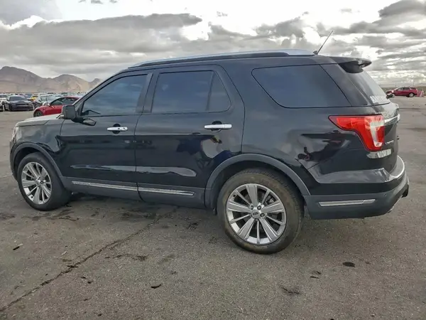 1FM5K8F86JGC16189 2018 FORD EXPLORER - Image 2