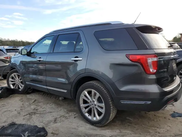 1FM5K8F86JGC52240 2018 FORD EXPLORER - Image 2
