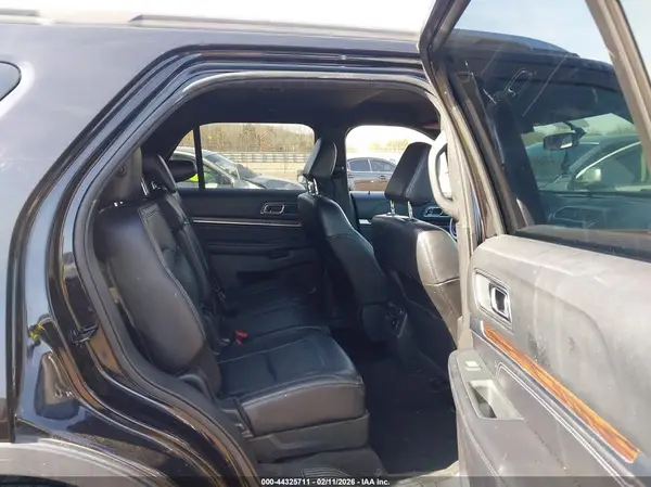 1FM5K8F86KGA11229 2019 FORD EXPLORER - Image 8