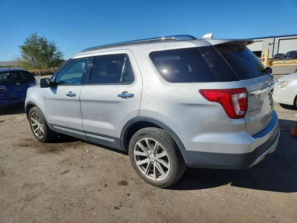 1FM5K8F87GGA57045 2016 FORD EXPLORER - Image 2