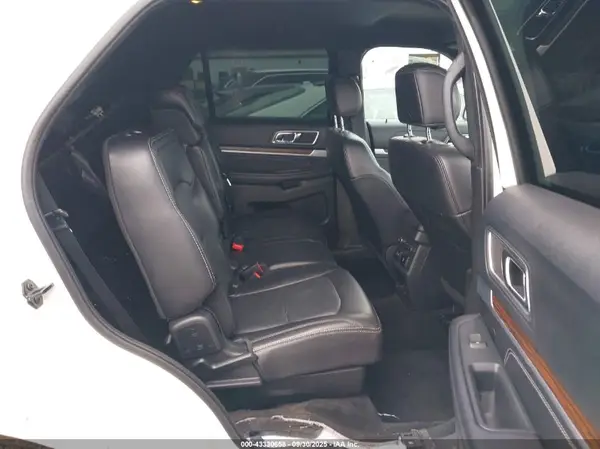 1FM5K8F87GGB98164 2016 FORD EXPLORER - Image 8