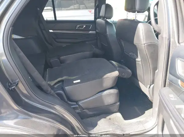 1FM5K8F87GGC22060 2016 FORD EXPLORER - Image 8