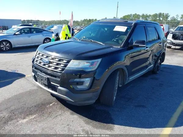 1FM5K8F87GGC24780 2016 FORD EXPLORER - Image 2
