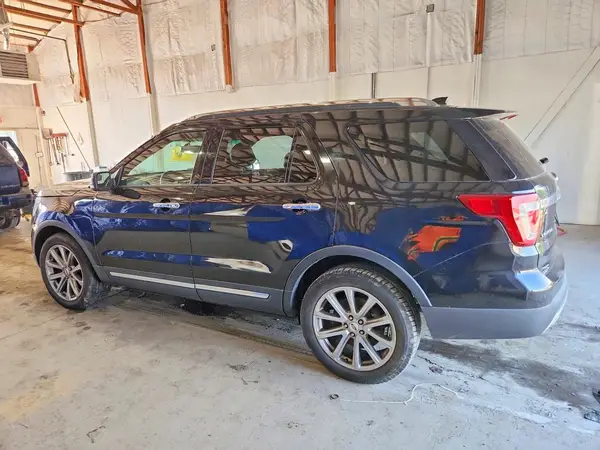 1FM5K8F87HGB82113 2017 FORD EXPLORER - Image 2
