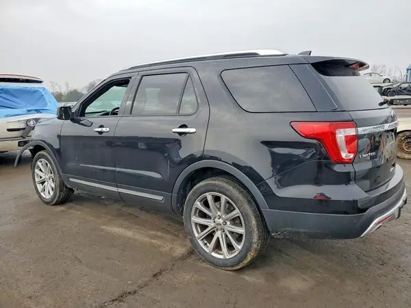 1FM5K8F87HGC68070 2017 FORD EXPLORER - Image 2