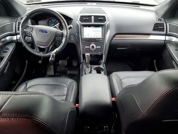 1FM5K8F87HGC68070 2017 FORD EXPLORER - Image 8