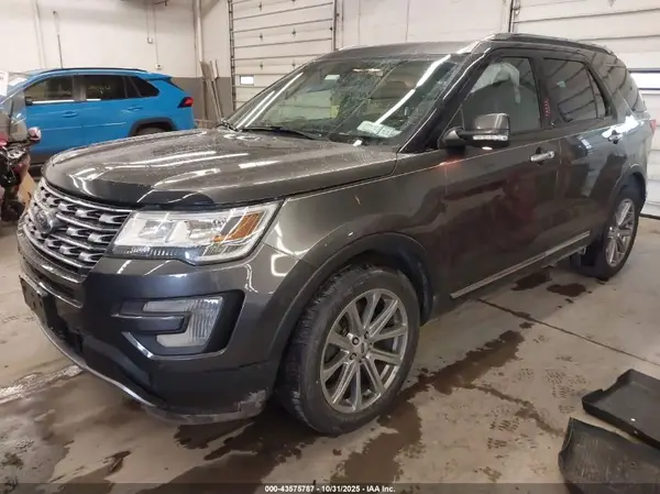 1FM5K8F87HGC93227 2017 FORD EXPLORER - Image 2