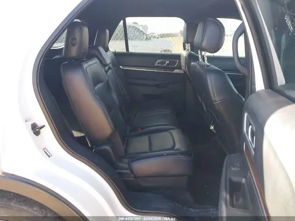 1FM5K8F87HGC94118 2017 FORD EXPLORER - Image 8