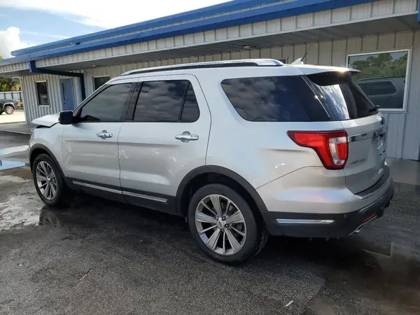 1FM5K8F87JGA94765 2018 FORD EXPLORER - Image 2