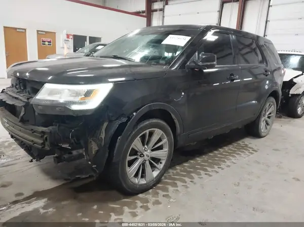 1FM5K8F87JGC16783 2018 FORD EXPLORER - Image 2