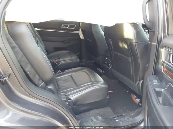 1FM5K8F87JGC56877 2018 FORD EXPLORER - Image 8