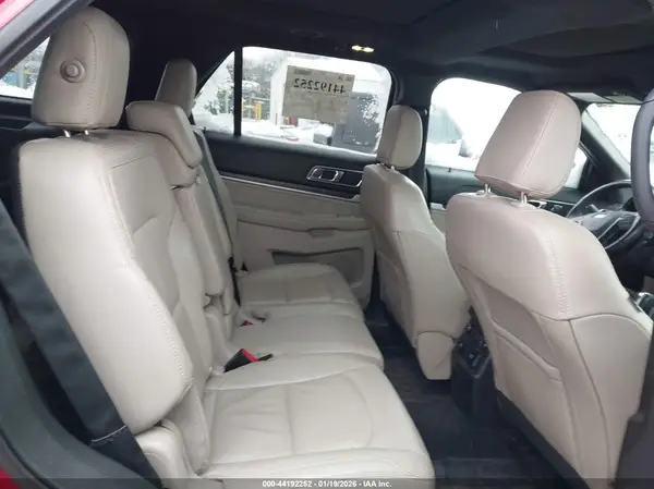 1FM5K8F87JGC61870 2018 FORD EXPLORER - Image 8