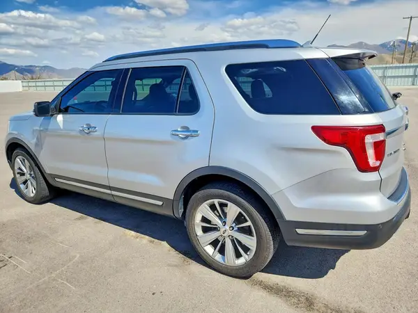 1FM5K8F87KGA91883 2019 FORD EXPLORER - Image 2