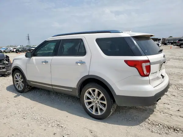 1FM5K8F88GGC48506 2016 FORD EXPLORER - Image 2