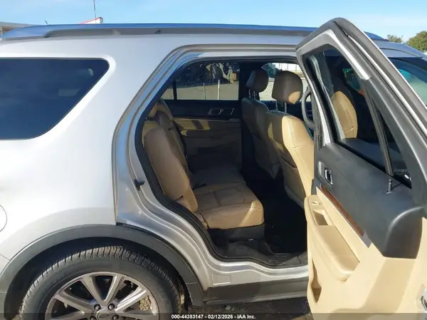 1FM5K8F88GGC93834 2016 FORD EXPLORER - Image 8