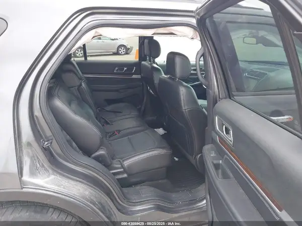 1FM5K8F88GGD13452 2016 FORD EXPLORER - Image 8