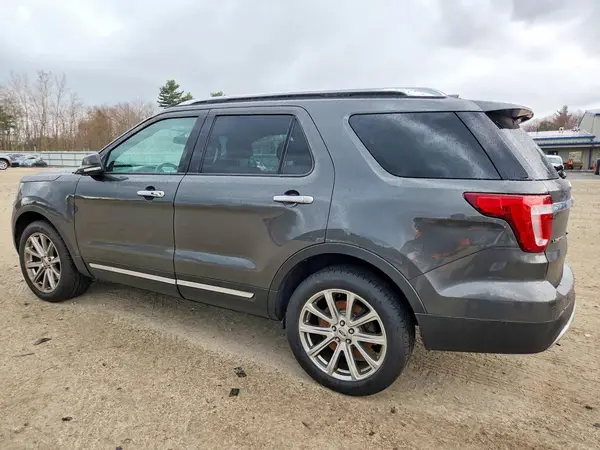 1FM5K8F88HGA23567 2017 FORD EXPLORER - Image 2