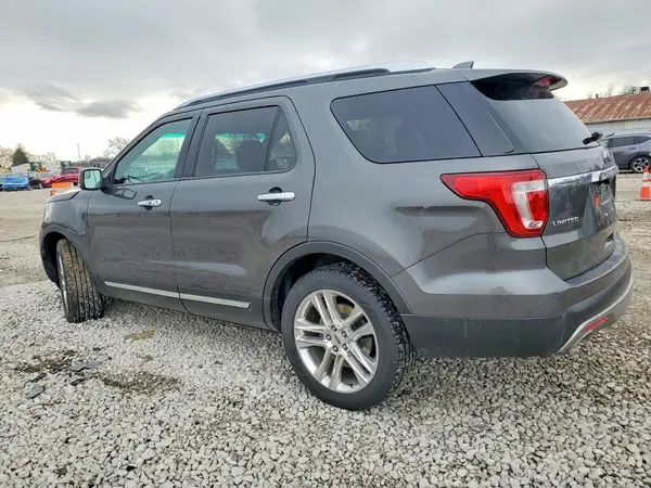 1FM5K8F88HGA57427 2017 FORD EXPLORER - Image 2