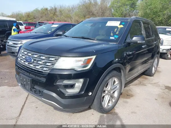 1FM5K8F88HGB53235 2017 FORD EXPLORER - Image 2