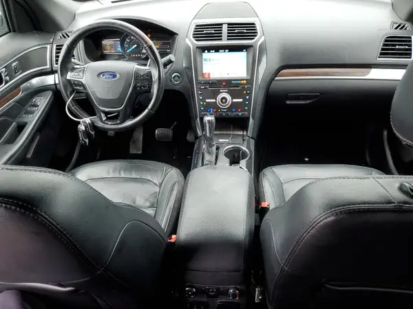 1FM5K8F88HGB83562 2017 FORD EXPLORER - Image 8