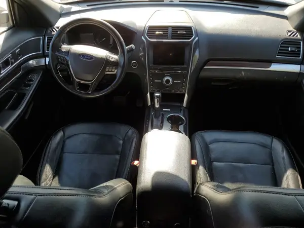 1FM5K8F88HGC33263 2017 FORD EXPLORER - Image 8