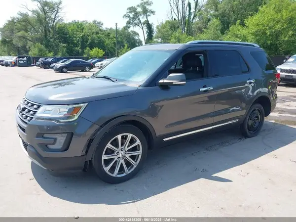 1FM5K8F88HGC37023 2017 FORD EXPLORER - Image 2