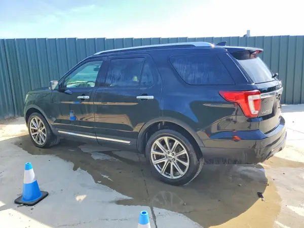 1FM5K8F88HGC39080 2017 FORD EXPLORER - Image 2