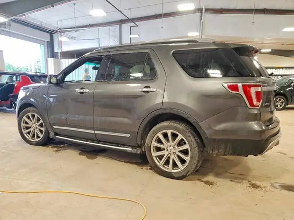 1FM5K8F88HGC68403 2017 FORD EXPLORER - Image 2