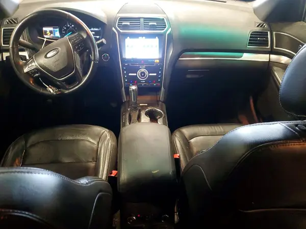 1FM5K8F88HGC68403 2017 FORD EXPLORER - Image 8