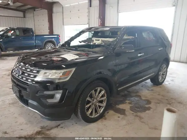 1FM5K8F88HGC69938 2017 FORD EXPLORER - Image 2