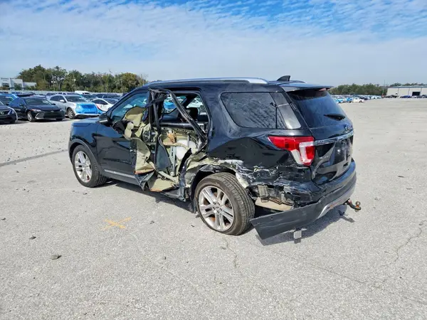 1FM5K8F88HGC81524 2017 FORD EXPLORER - Image 2