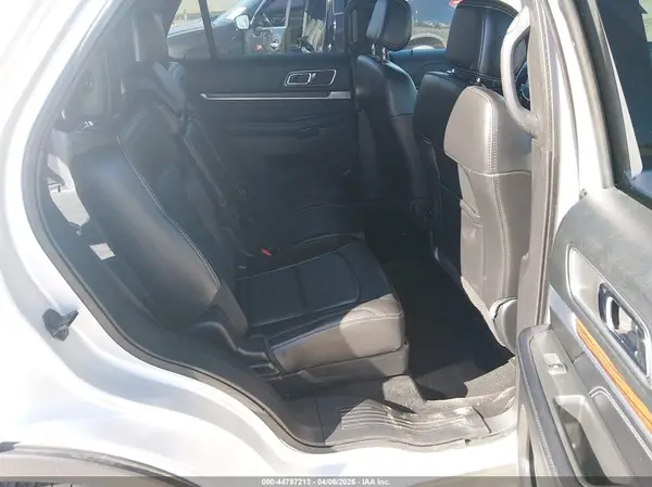 1FM5K8F88HGC91972 2017 FORD EXPLORER - Image 8