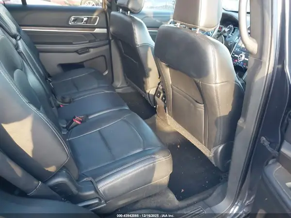 1FM5K8F88HGE27601 2017 FORD EXPLORER - Image 8