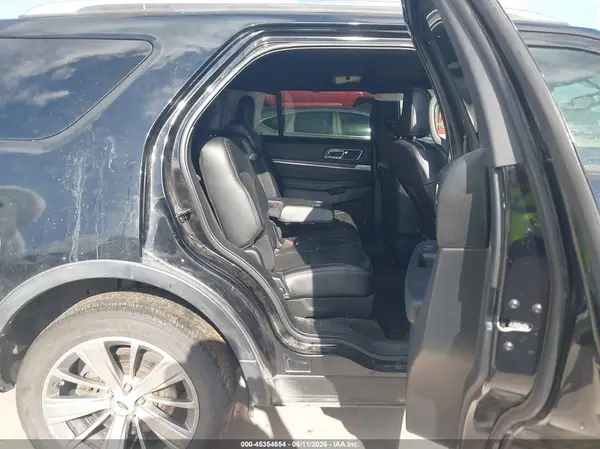 1FM5K8F88JGA69700 2018 FORD EXPLORER - Image 8