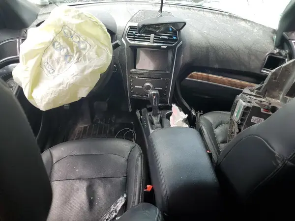 1FM5K8F88JGB86452 2018 FORD EXPLORER - Image 8