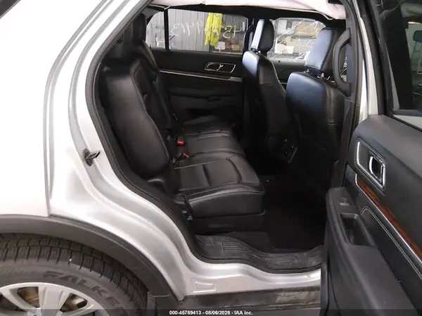 1FM5K8F88KGB41786 2019 FORD EXPLORER - Image 8