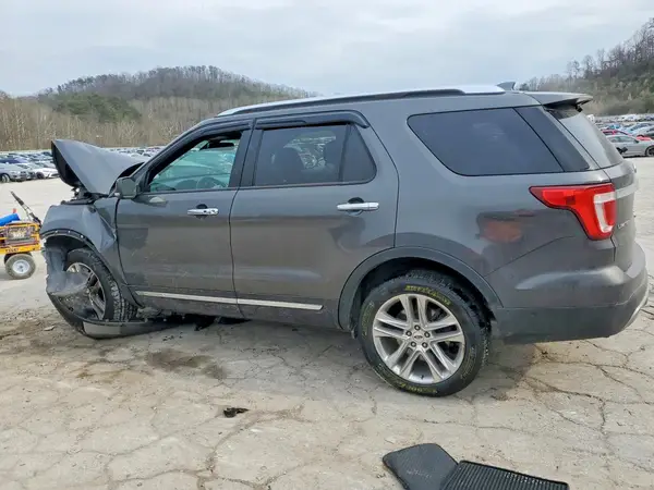 1FM5K8F89GGA33572 2016 FORD EXPLORER - Image 2