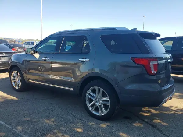 1FM5K8F89GGA39114 2016 FORD EXPLORER - Image 2