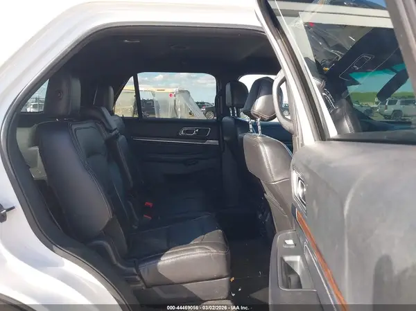 1FM5K8F89GGD29417 2016 FORD EXPLORER - Image 8