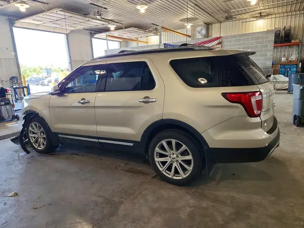 1FM5K8F89HGA43133 2017 FORD EXPLORER - Image 2