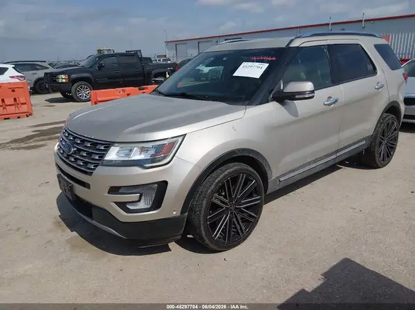 1FM5K8F89HGB63000 2017 FORD EXPLORER - Image 2