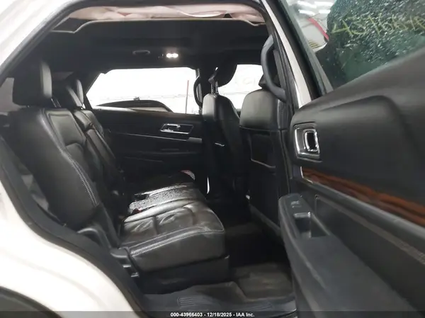 1FM5K8F89JGB40841 2018 FORD EXPLORER - Image 8